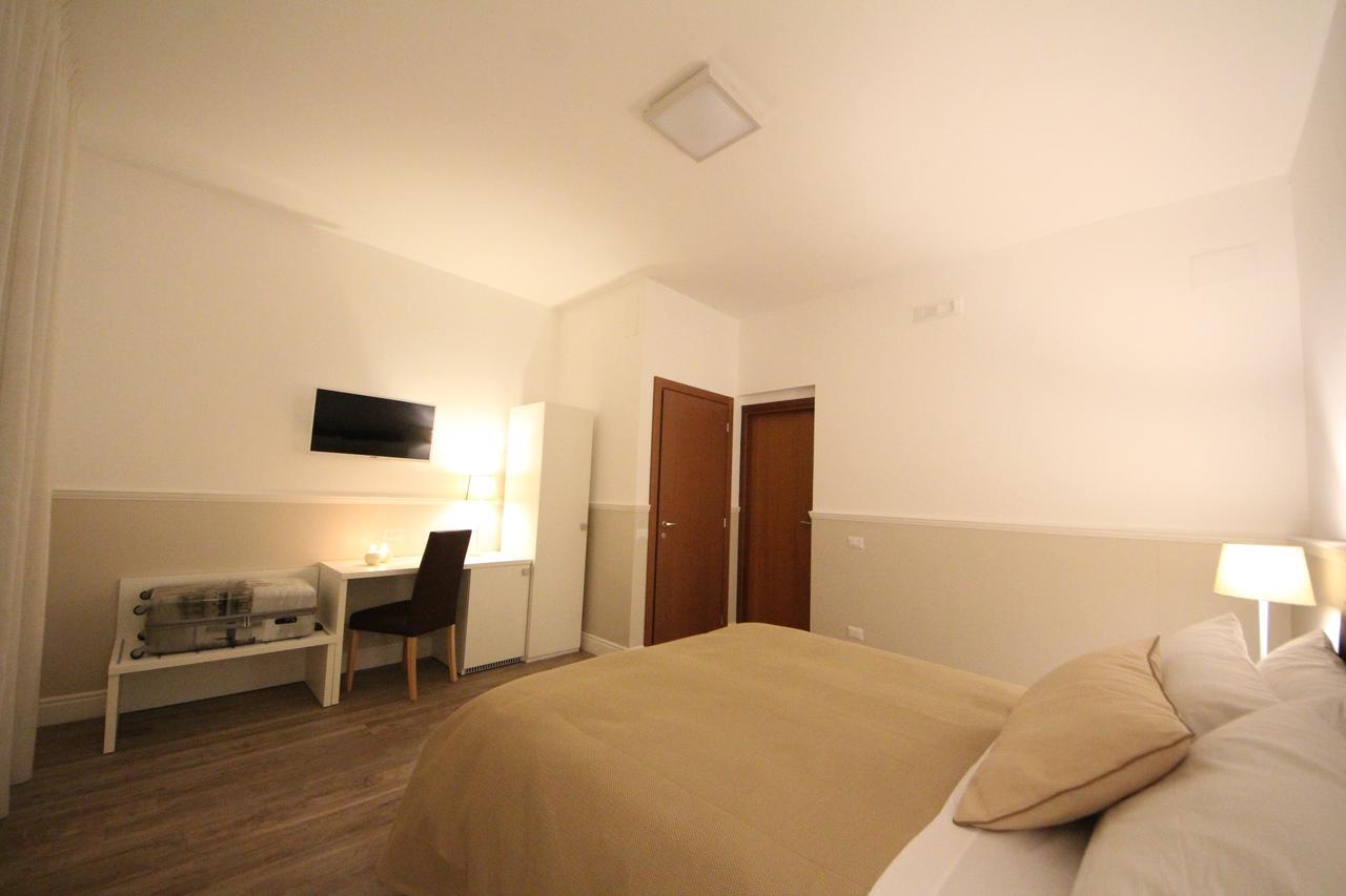 Principe Bed & Breakfast Bari Luaran gambar